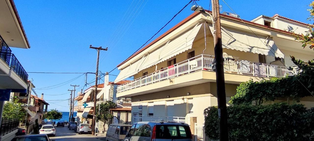 Katerina Rodon Apartments Nea Roda Exterior foto